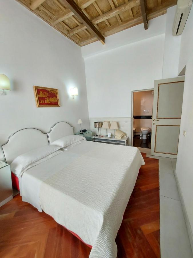 Residenza Al Corso Suites Rome Luaran gambar