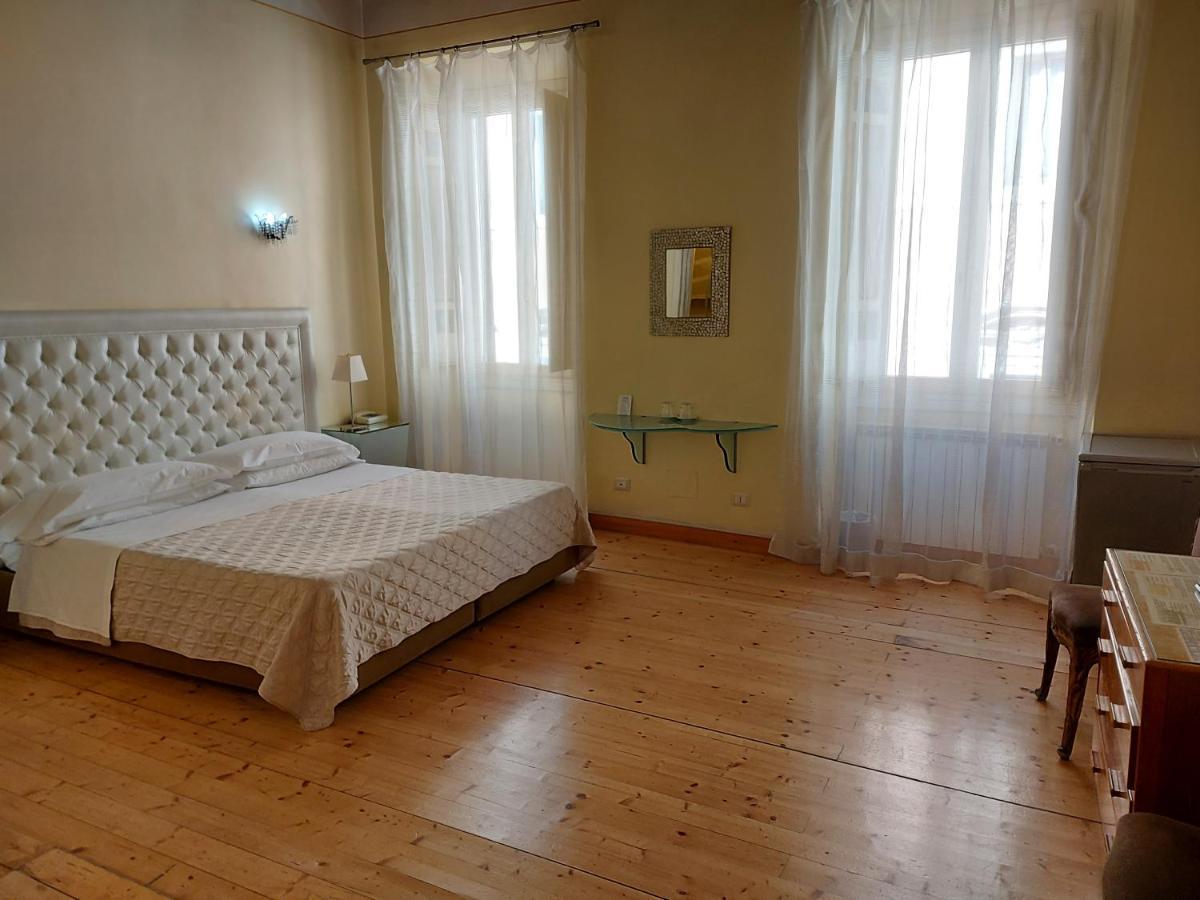 Residenza Al Corso Suites Rome Luaran gambar